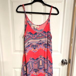 NWOT flowy dress with POCKETS!!
